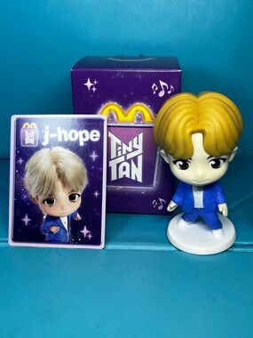 ⭐️ McDonald’s - Tiny TAN J-Hope Happy Meal Toy